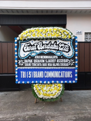 Papan Bunga Duka di Sungai Mas
